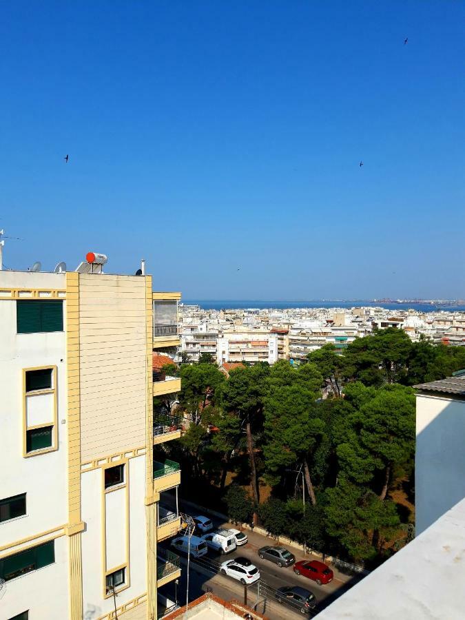Smurfs' House Thessaloniki Exterior photo